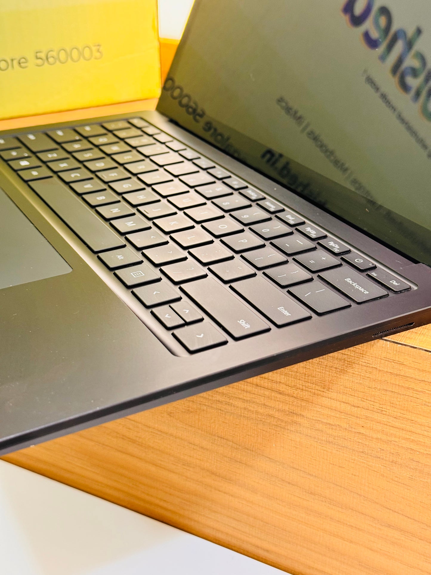 Refurbished Microsoft Surface 1951 (Core i7 11th GEN/16GB/512GB SSD/ 14" Touch /1 Year Warranty)
