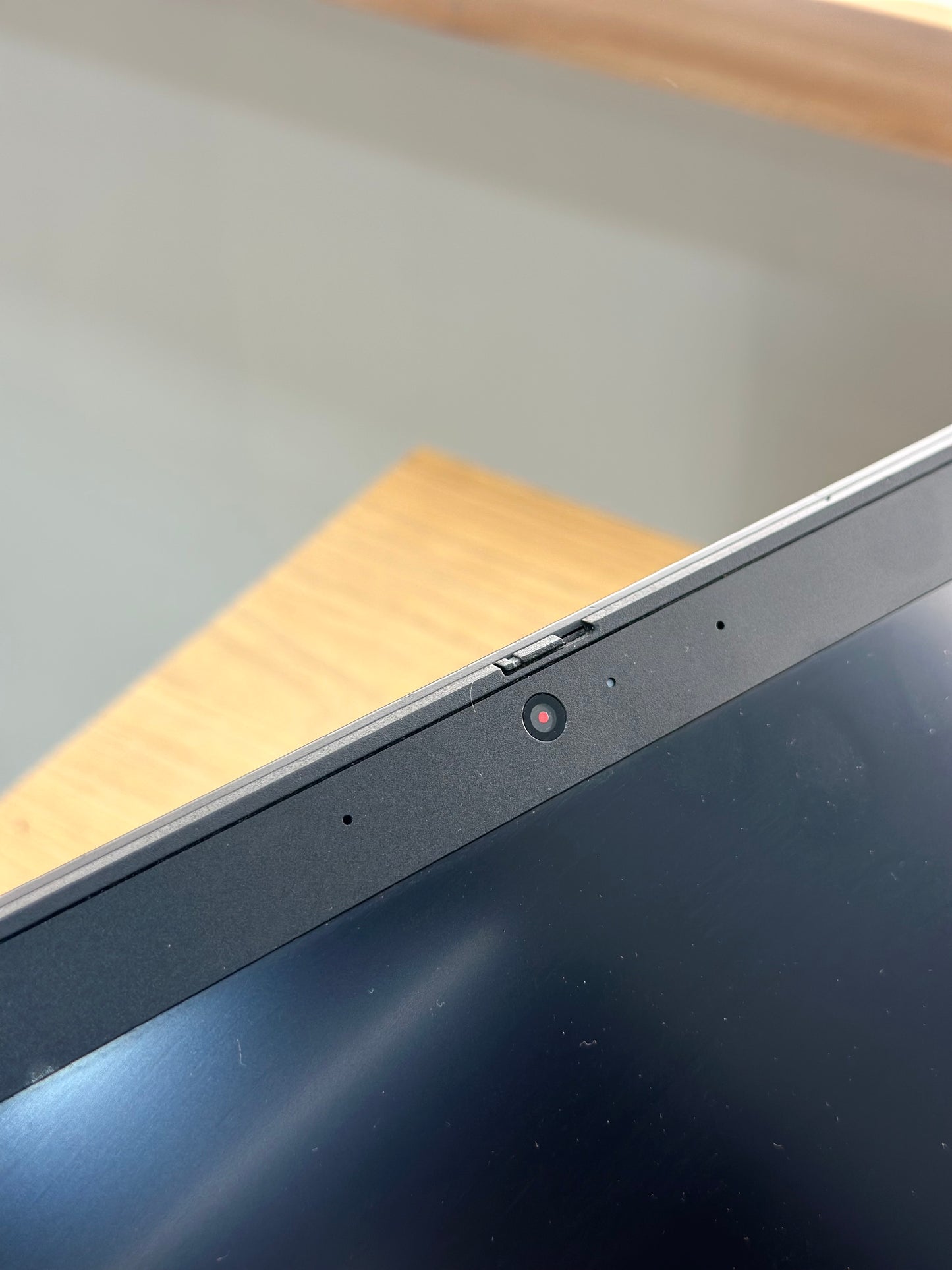 Refurbished Lenovo T14s (Core i7 10th/14"/1 Year Warranty)