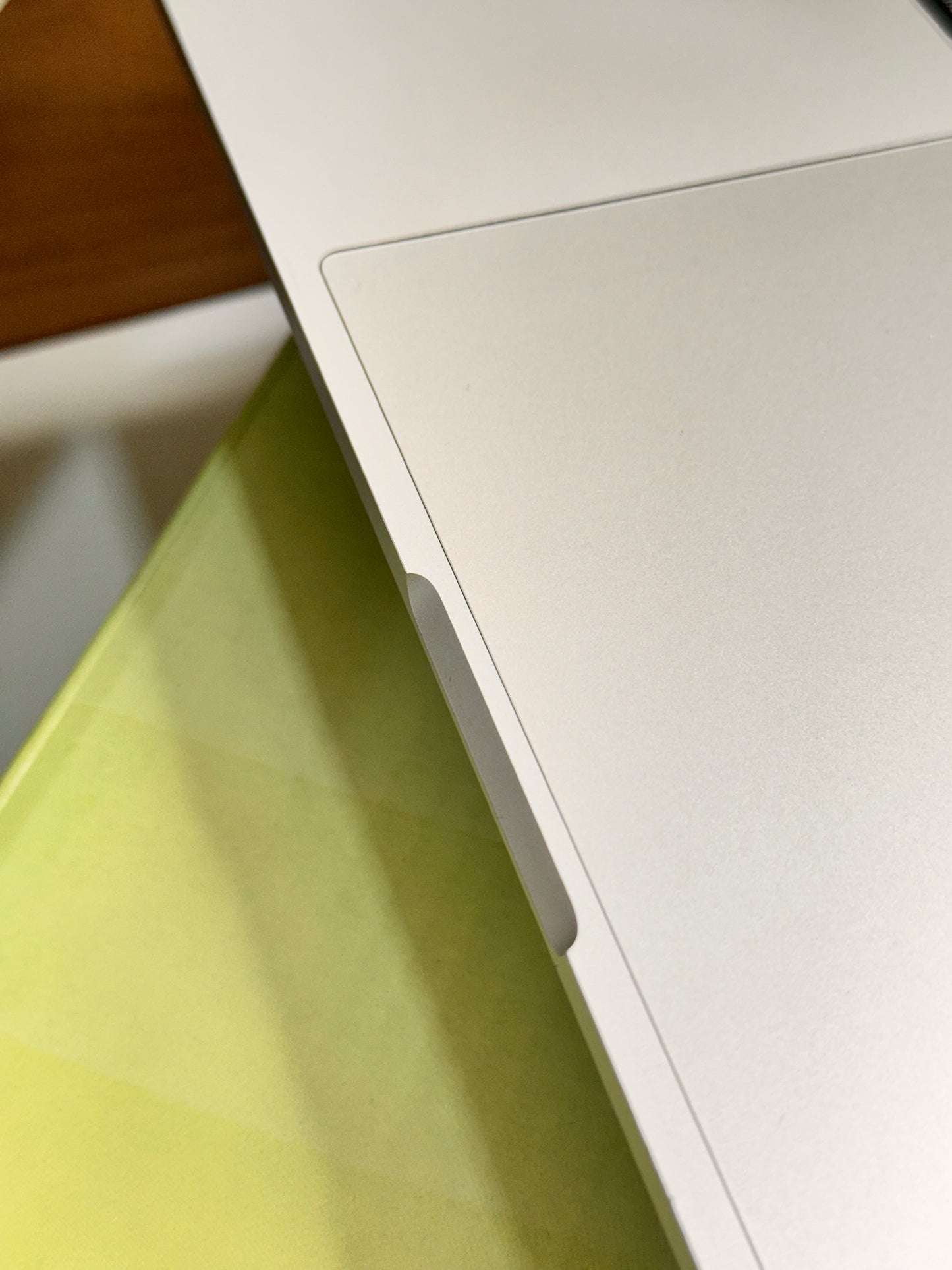 REFURBISHED Macbook Pro A1707 2017 (i7/16gb/512GB/2GB AMD Graphics/1 Year/Toucbar/15" Retina)