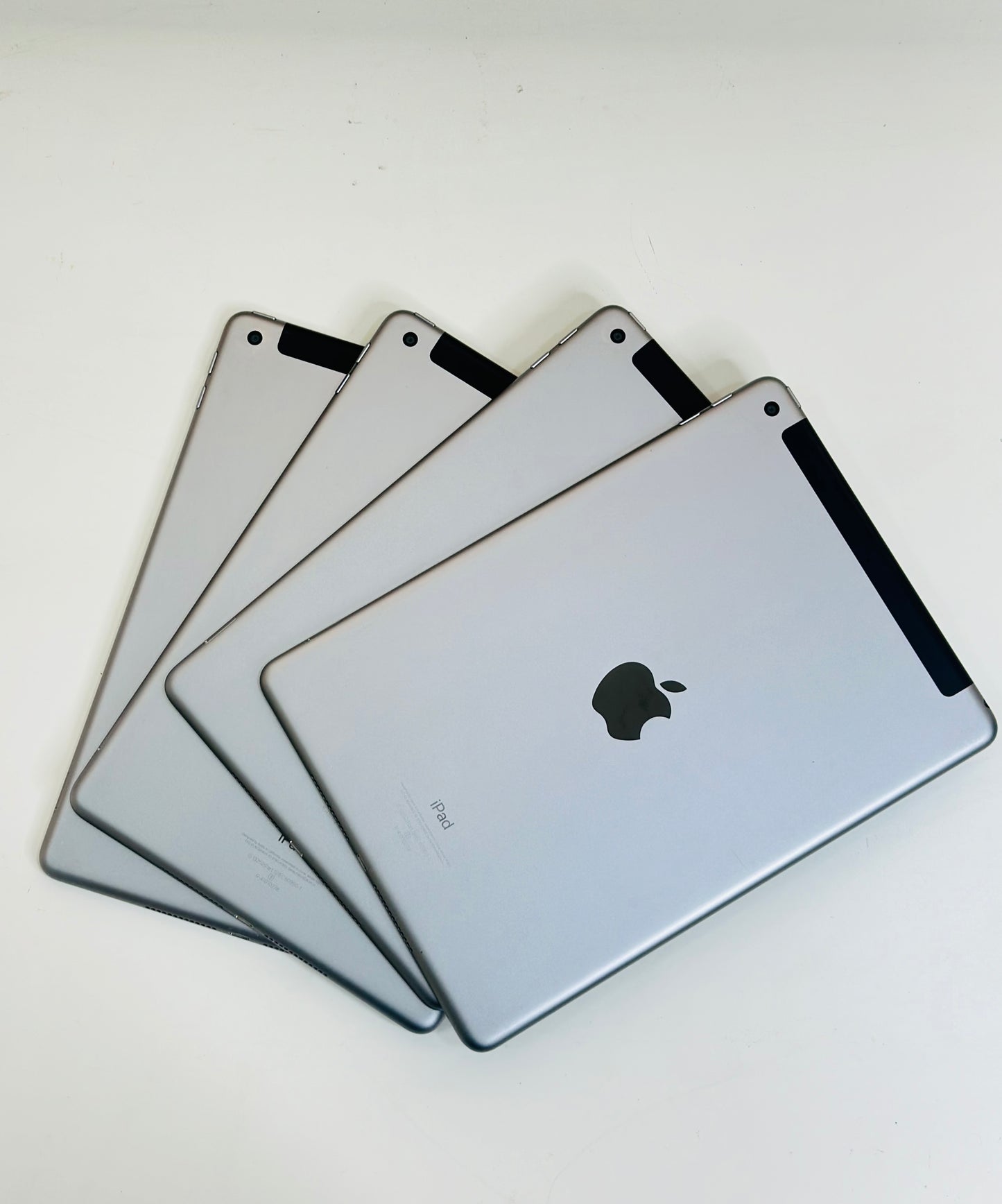 REFURBISHED APPLE iPAD 7TH GEN (10.2" Reina/32GB/WiFi + Cellular/6 MONTH WARRANTY)