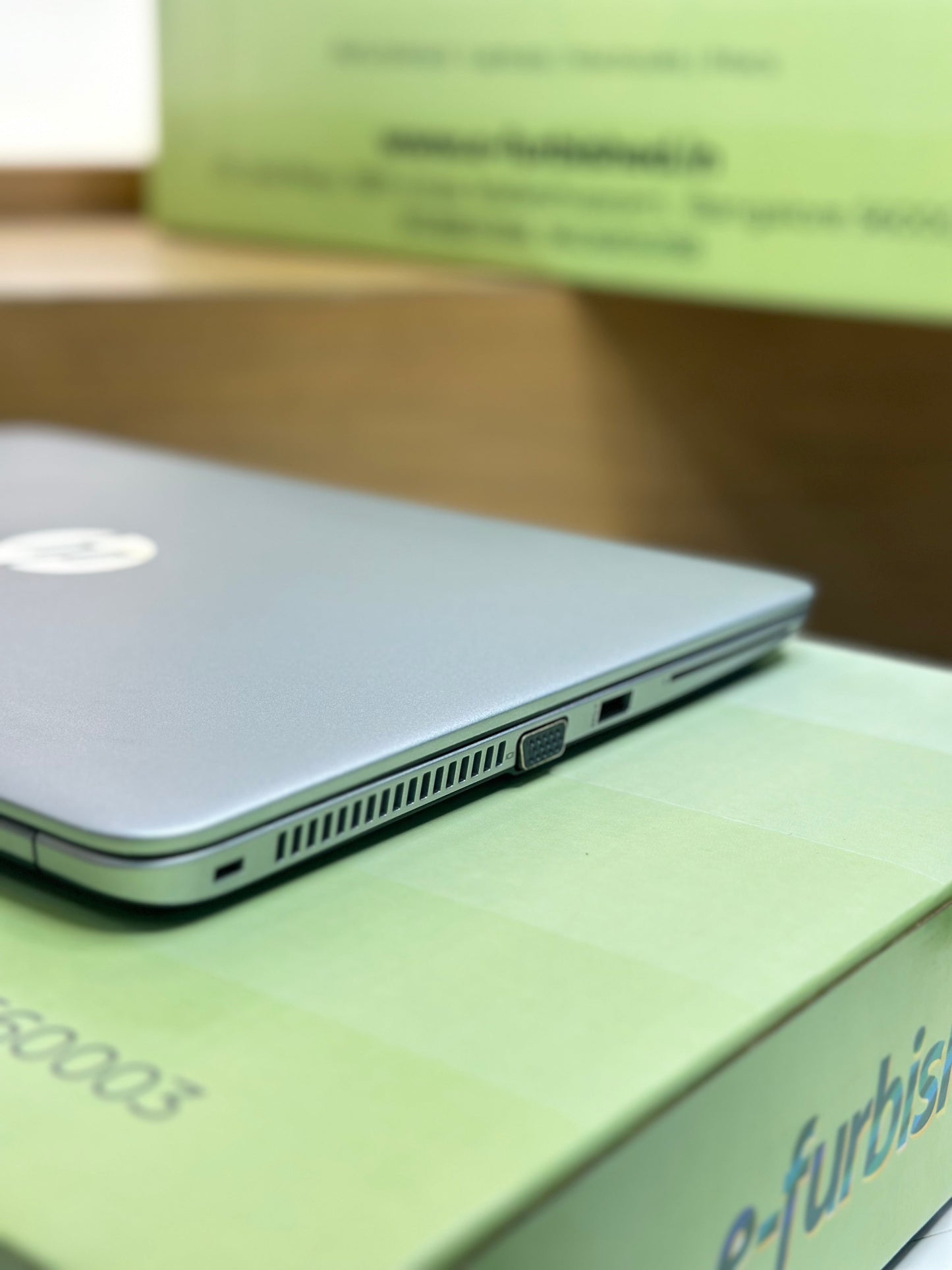 REFURBISHED HP ELITEBOOK 840 G4 (Core i7 8th/14"/1 YEAR Warranty)