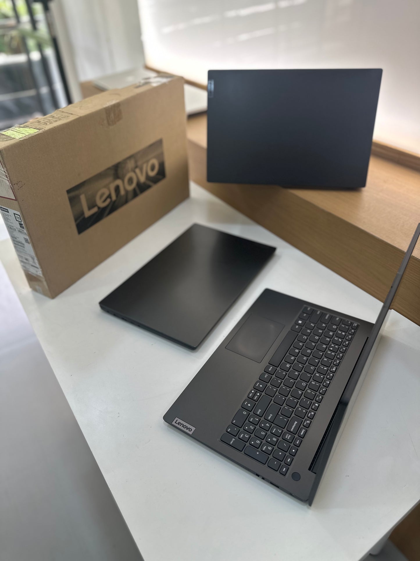 OPEN BOX LENOVO V15 G3 (CORE i3 12TH GEN/8GB/512GB SSD/15"/1 YEAR WARRANTY)